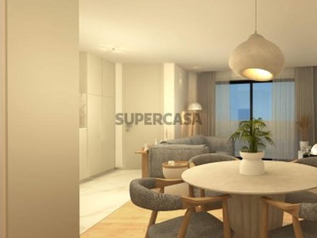 Apartamento T4 novo e moderno, em Espinho