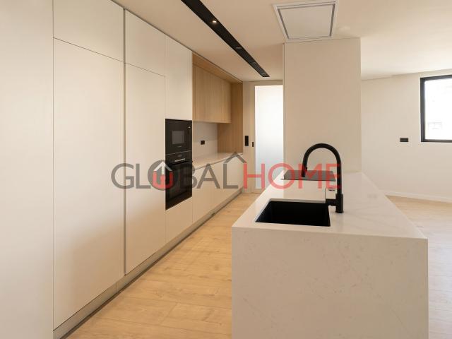 Apartamento T4 Novo Edifício Bismark São Cosme
