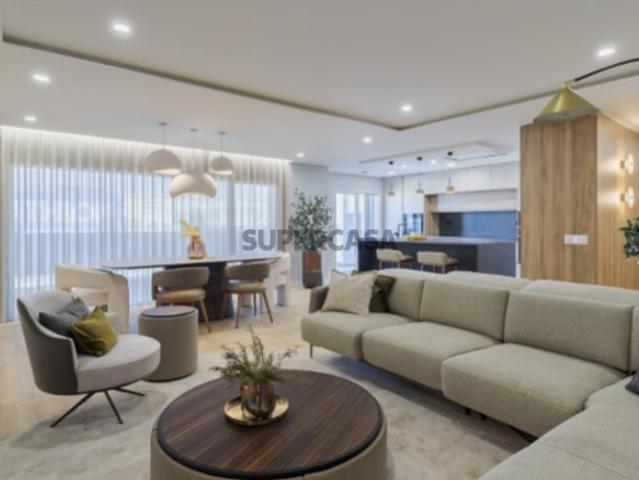 Apartamento T4 novo Portas da Cidade Montijo
