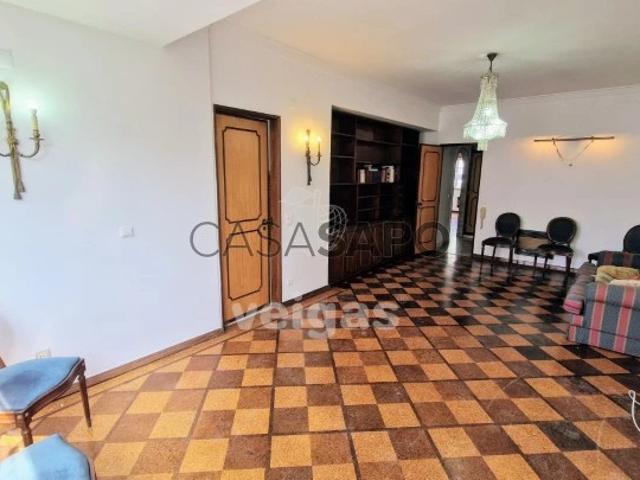 Apartamento T4 para alugar em Lisboa
