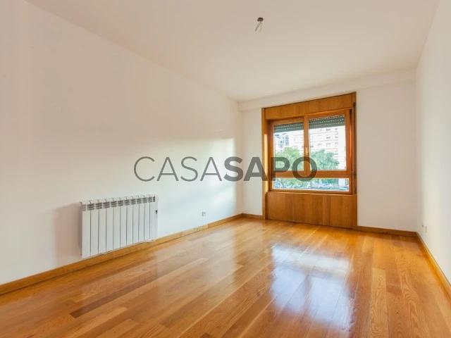 Apartamento T4 para alugar em Lisboa