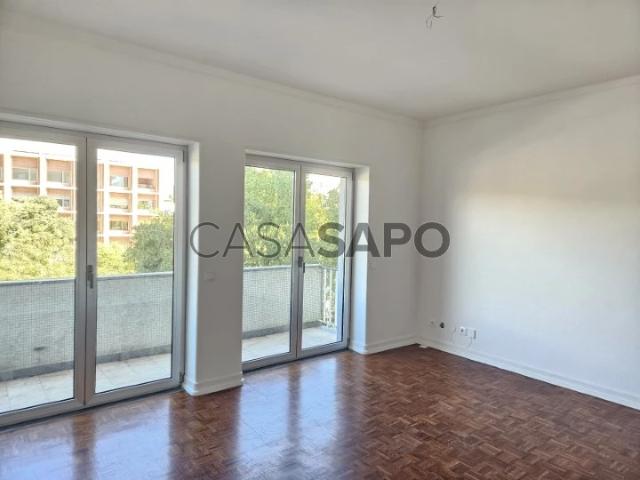 Apartamento T4 para alugar em Lisboa