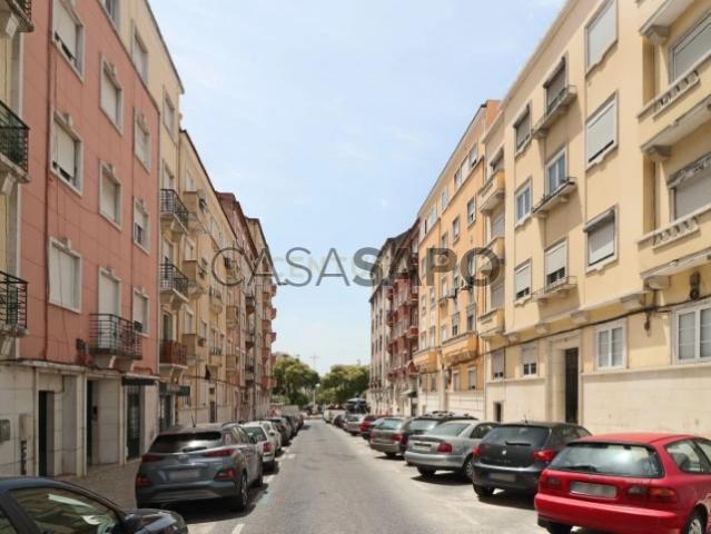Apartamento T4 para alugar em Lisboa
