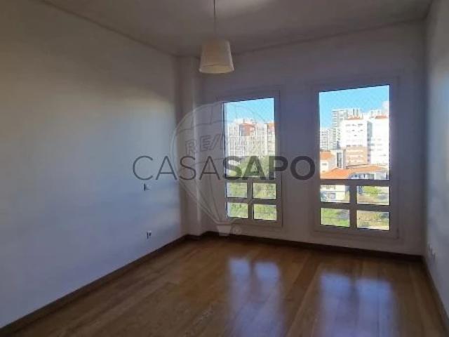 Apartamento T4 para alugar em Lisboa