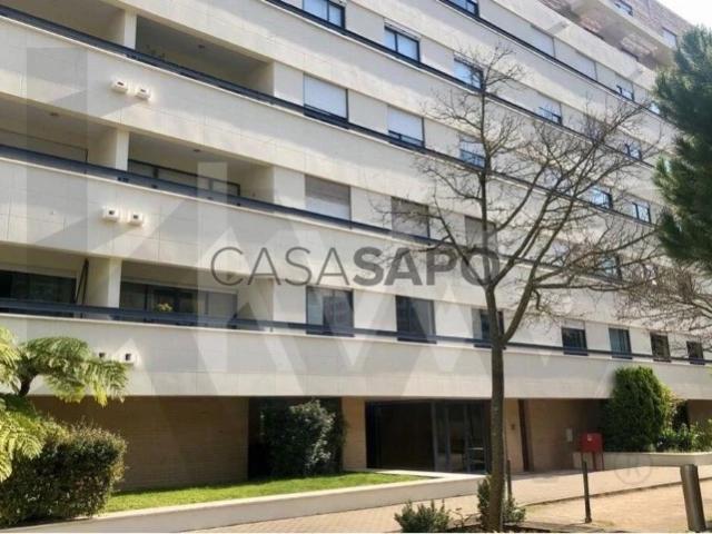 Apartamento T4 para alugar em Lisboa