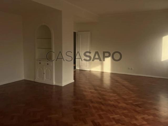 Apartamento T4 para alugar em Lisboa