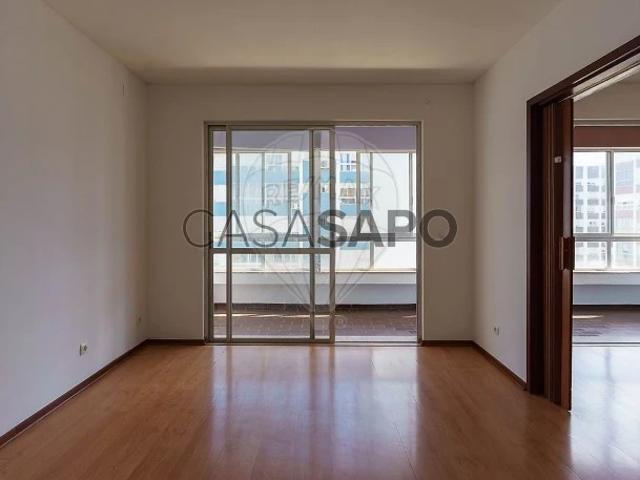 Apartamento T4 para alugar em Oeiras