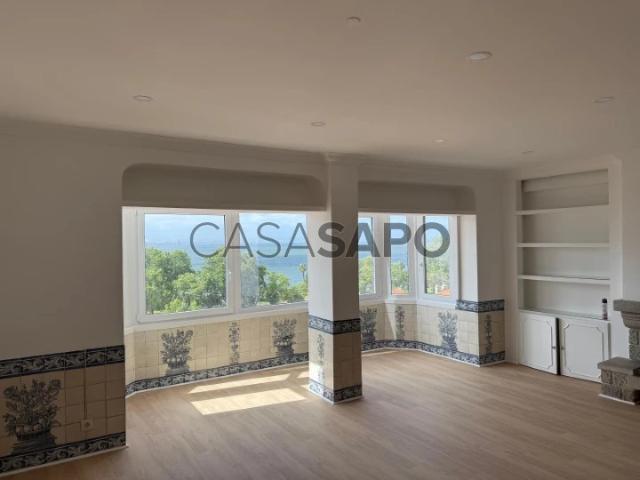 Apartamento T4 para alugar no Barreiro