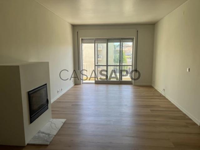 Apartamento T4 para alugar no Porto