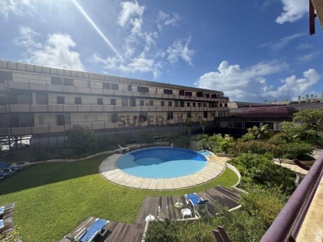 Apartamento T4 para Arrendamento no Estoril Avenida Aida/ Estoril Garden