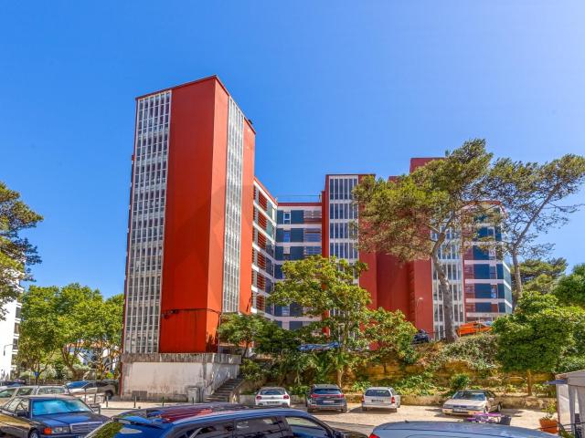 Apartamento T4 para Arrendamento no Monte Estoril