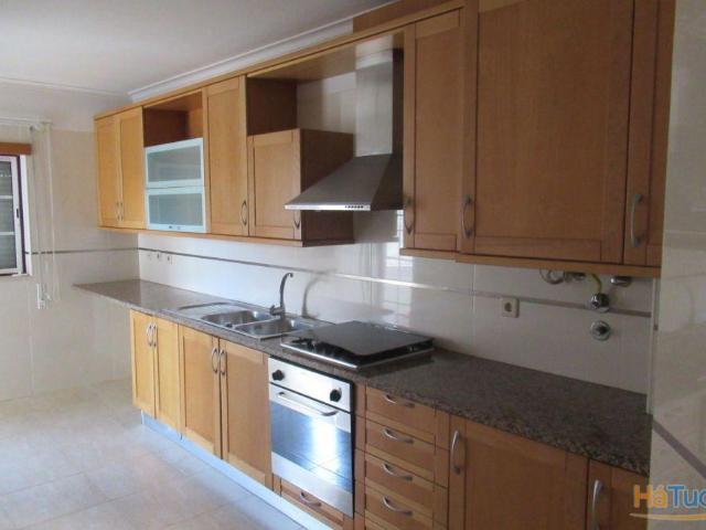 Apartamento T4, para venda, Entroncamento Nossa Sra de Fatima | 26064086320