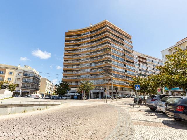 Apartamento T4 para venda