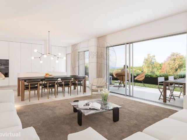 Apartamento T4 para venda