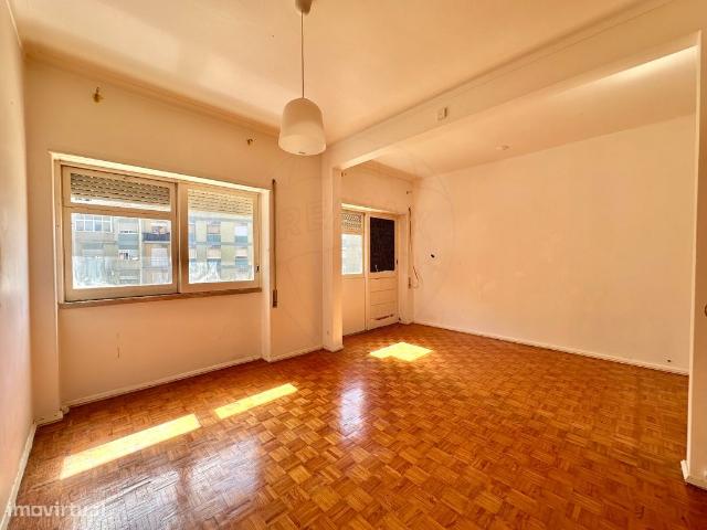 Apartamento T4 para venda