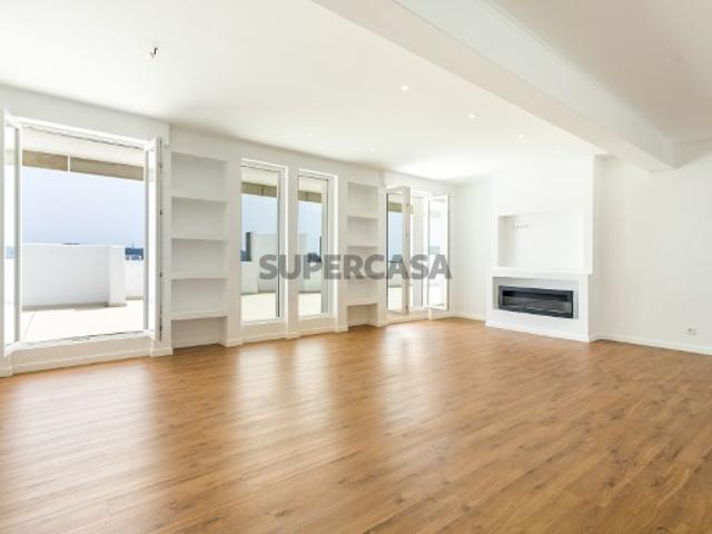 Apartamento T4, penthouse, com terraço, Linda a Velha, Lisboa