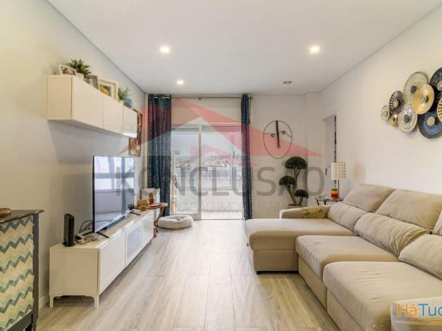 Apartamento T4 Remodelado com Vista Panorâmica para o Rio Tejo Póvoa de Santa Iria | 26064076319