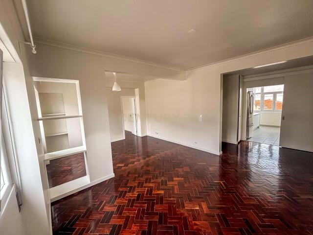 Apartamento T4 Renovado para Arrendamento | Av. Duque de Loulé | Lisboa