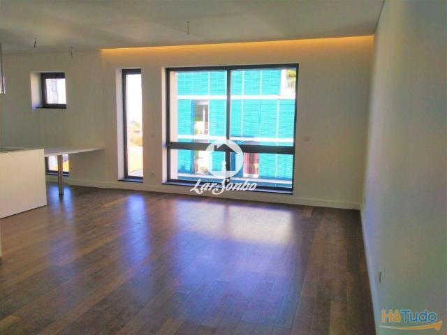 Apartamento T4 recuperado na zona da Boavista Porto | 26063798818