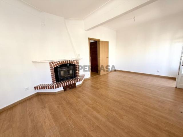 Apartamento T4 Rio de Mouro Sintra