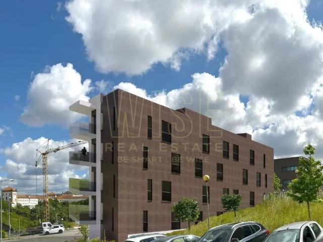 Apartamento T4, Santa Clara e Castelo Viegas, Coimbra | BPI Expresso Imobiliário