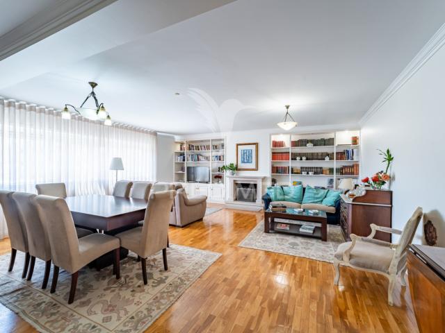 Apartamento T4 – Sra da Hora Matosinhos