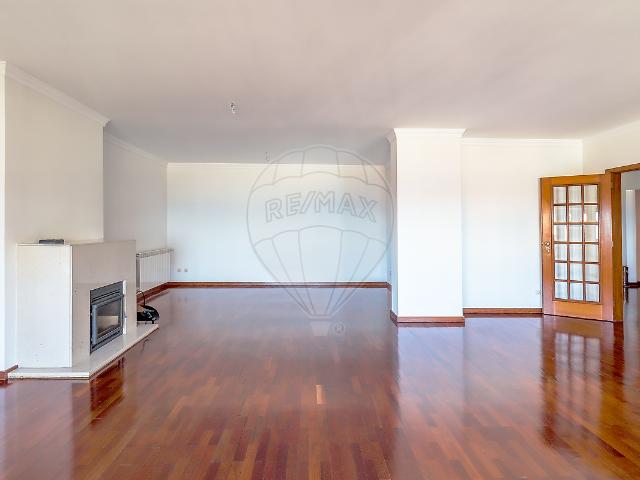 Apartamento T5, Aldoar, Foz Do Douro e Nevogilde, Porto | BPI Expresso Imobiliário