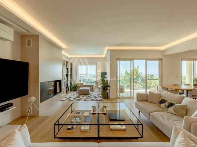 Apartamento T5 com vista mar no Estoril, Cascais 0m² Cascais e Estoril