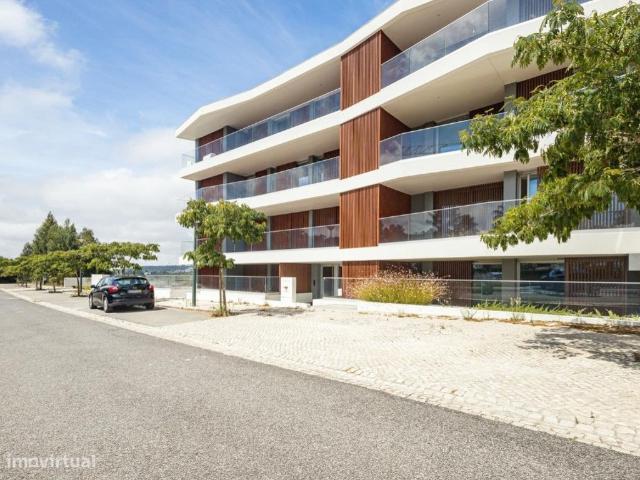 Apartamento T5 com vista para o Castelo de Sintra