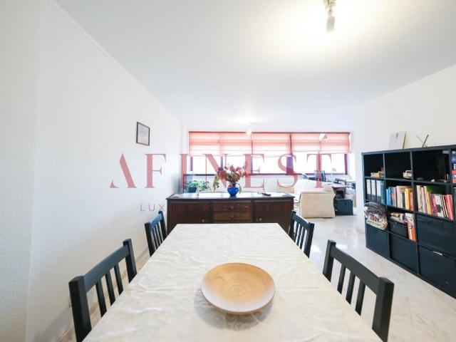 Apartamento T5 Duplex Em Monte De Abraão Queluz 103m² Massamá e Monte Abraão