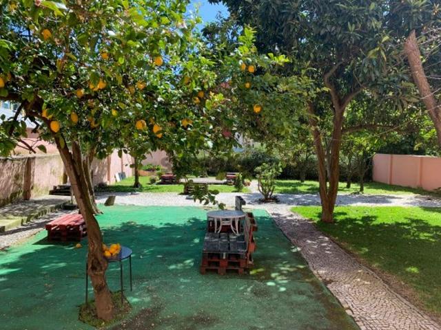 Apartamento T5 em Areeiro