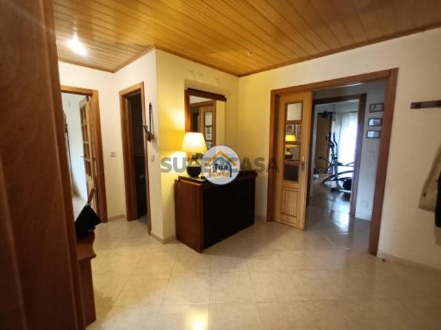 Apartamento T5 em Arruda dos Vinhos