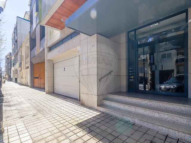 Apartamento T5 em Porto