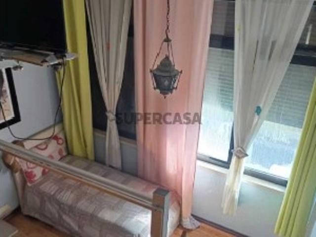 Apartamento T5 em Santa Clara