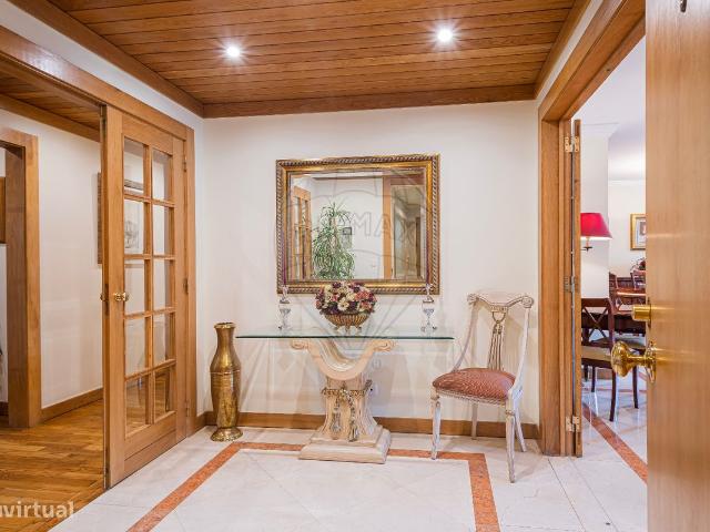 Apartamento T5 para venda