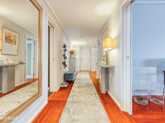 Apartamento T5 para venda
