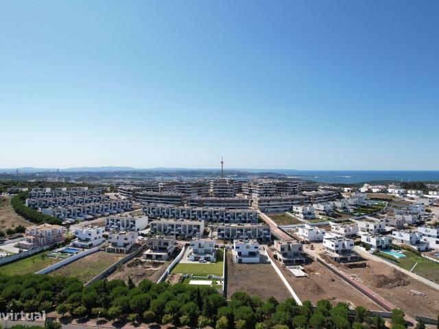 Apartamento T5 | Serra De Carnaxide