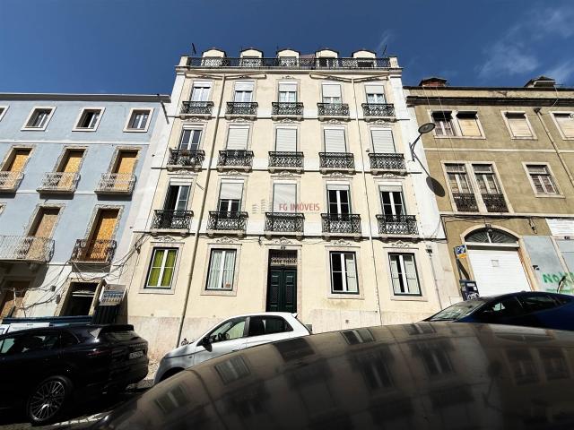 Apartamento T6 Venda em Arroios,Lisboa 100m² Arroios