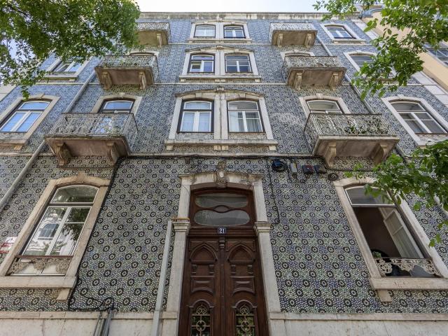 Apartamento T6 Arrendado | 180 m² | Avenidas Novas | Excelente Oportunidade de Investimento