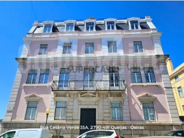 Apartamento T6 com Vista Única sobre o Tejo e o Mar Belém Lisboa