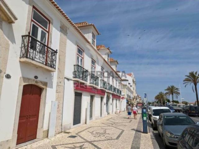Apartamento T8 em Vila Real de Santo António