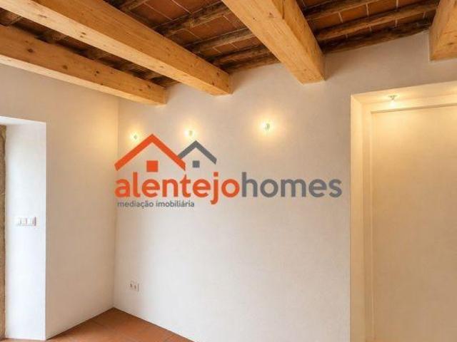APARTAMENTO T 2 EM ARRAIOLOS | 26084097161
