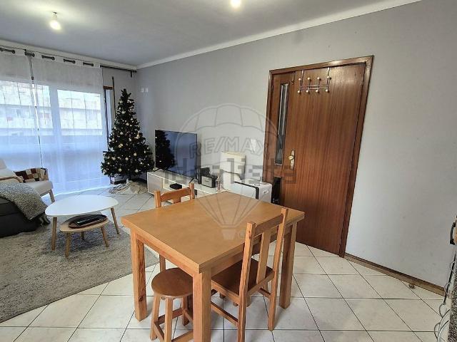 Apartamento, Tamengos Aguim Óis do Bairro