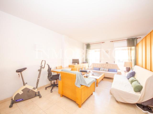 Apartamento tipo loft con parking