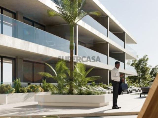 Apartamento tipologia T1 com espaço exterior no Funchal