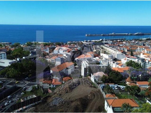 Apartamento | Tipologia T1 | Vista Mar / Baía do Funchal| Fu. 140m² Santa Luzia Funchal