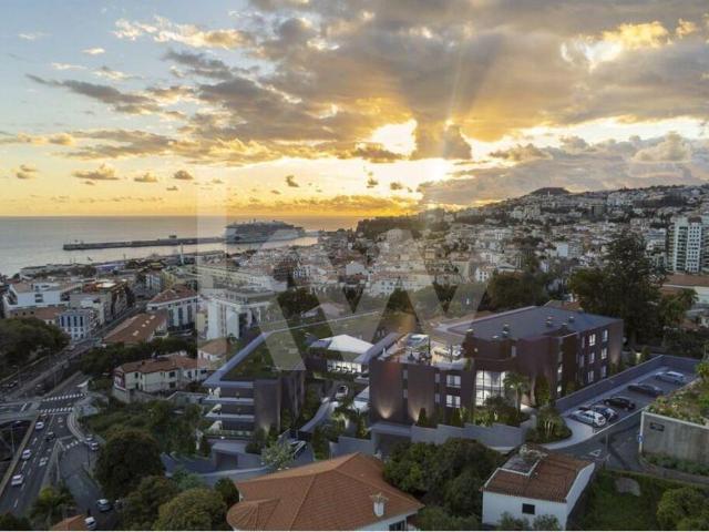 Apartamento Tipologia T2 | Vista Mar / Baía do Funchal| Func. 85m² Santa Luzia Funchal