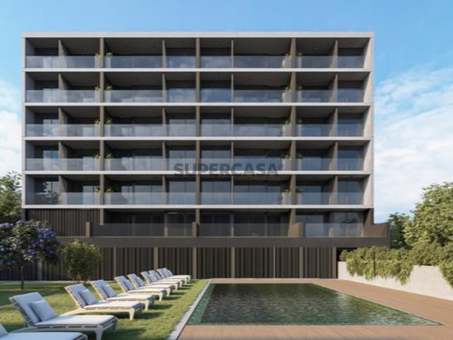 Apartamento T3 no Edifício Barreiros, Funchal