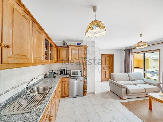 Apartamento, Torreira