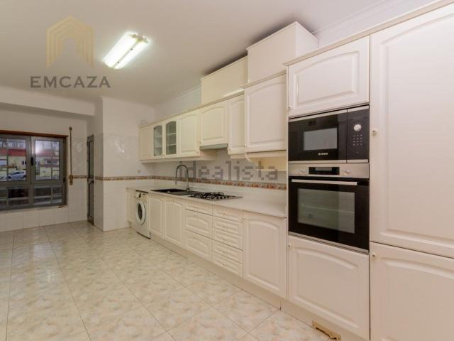 Apartamento, Torres Vedras e Matacães